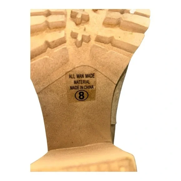 SODA Tan Suede Ankle Boots with Chunky Heel and Elastic Panels LIKE NEW! Size 8 - Picture 11 of 11